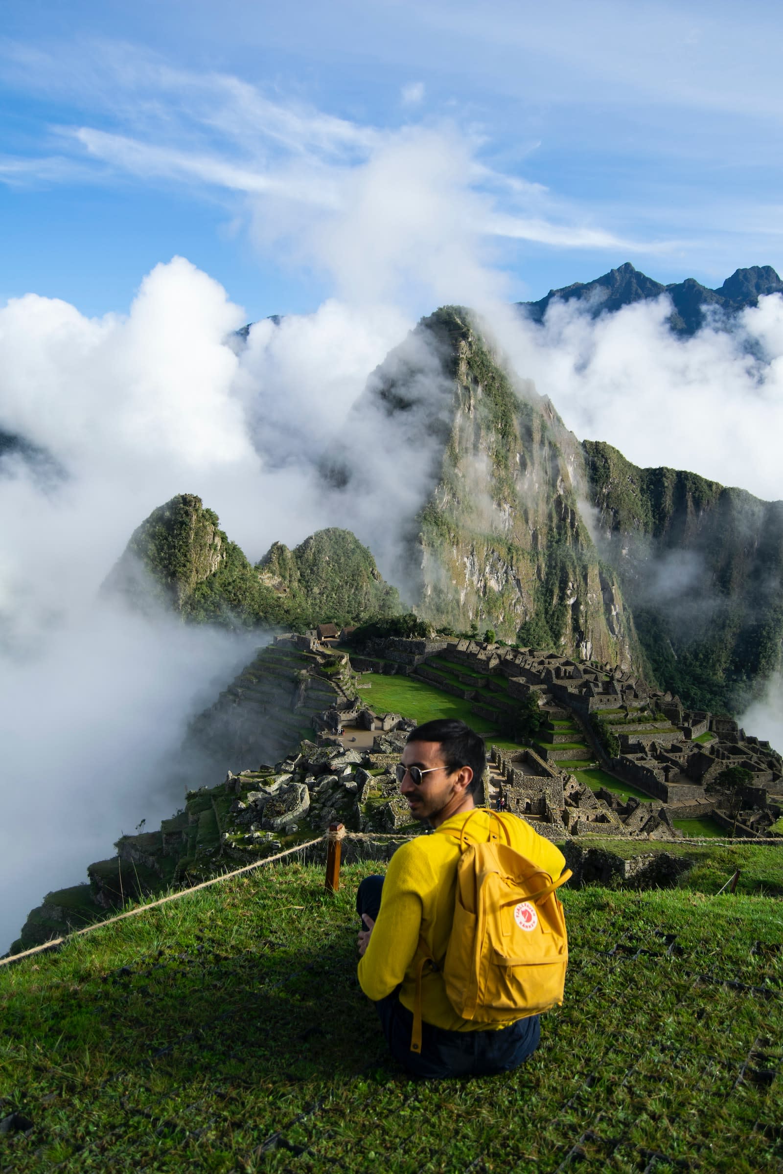 hiking to machu pichu